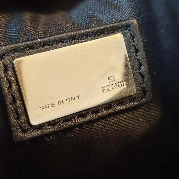 Authentic Vintage Fendi Zucca Monogram Boston - Top Handle Duffle FF Canvas Bag - Picture 4 of 9